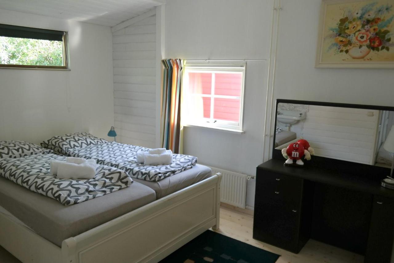 3 Pers Waterfront Swedish House W Sauna, Modern Kitchen And Private Terrace Anjum Exterior photo